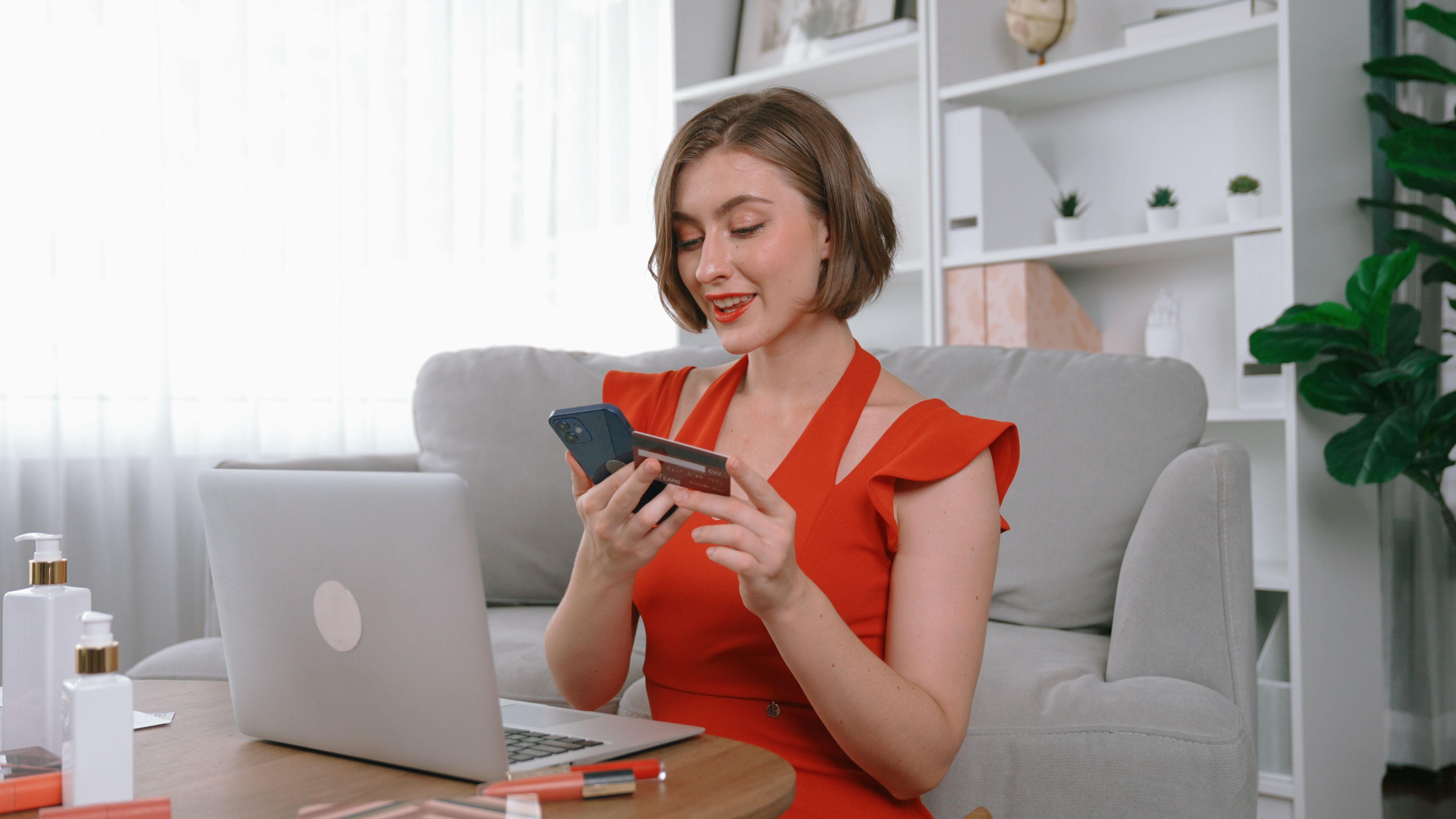 woman-shopping-pay-bills-online-internet-prim-beauty-shopping.jpg